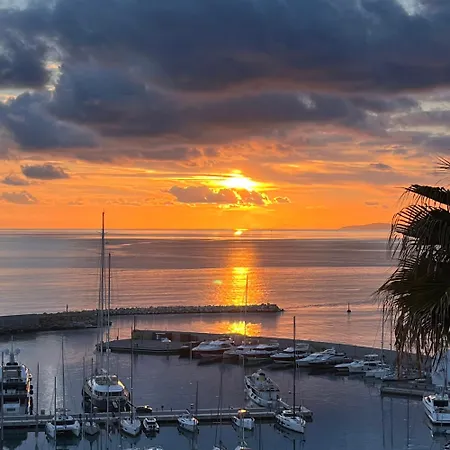 Apartament Cavour 66 Ventimiglia